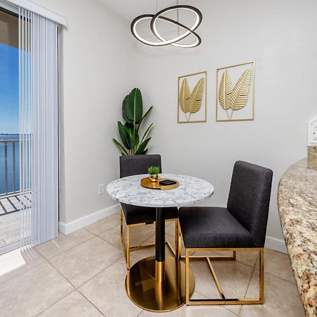 Elegant Waterfront Place For Two/Boca Ciega Resort St. Petersburg Luaran gambar