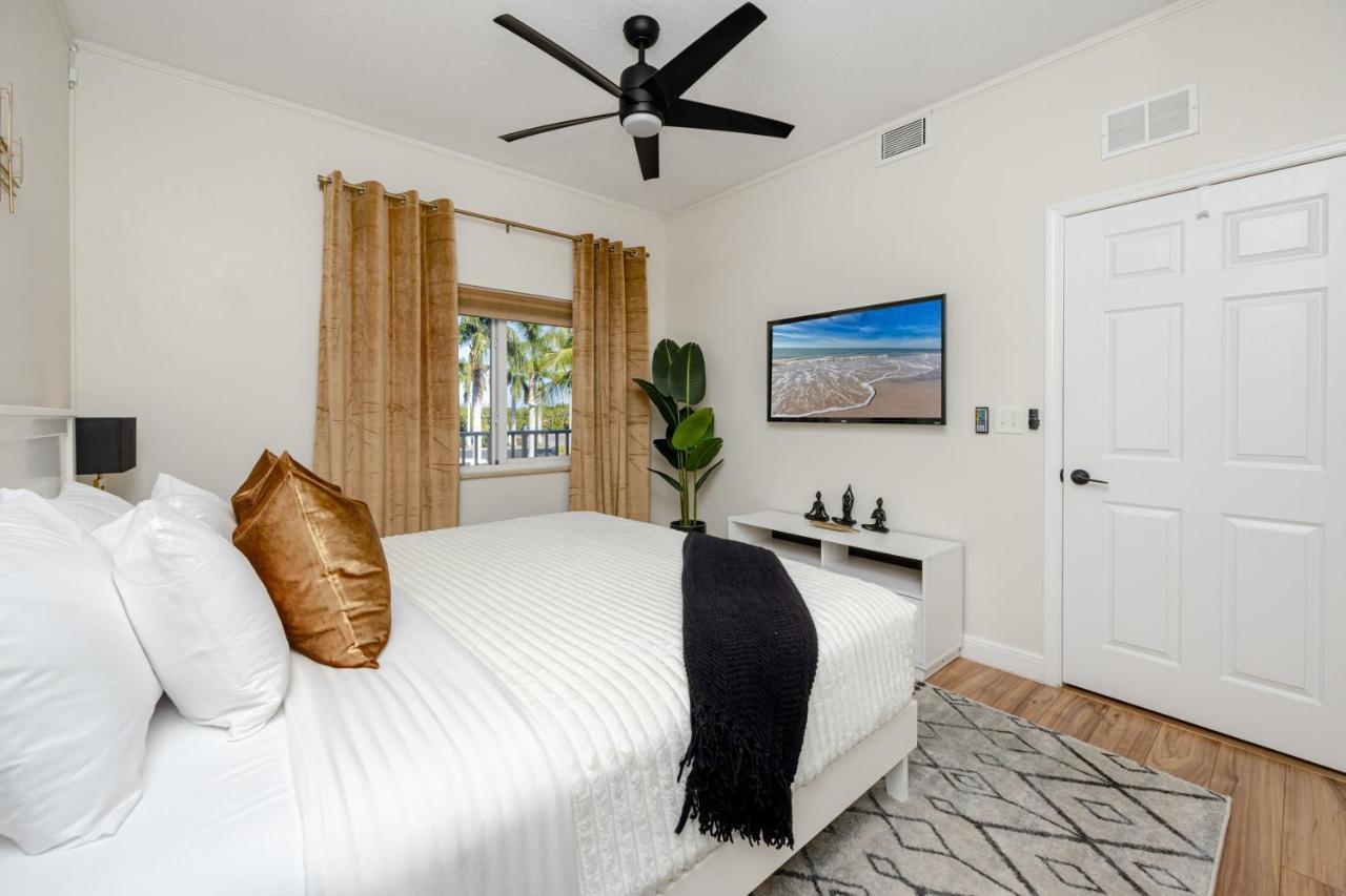 Elegant Waterfront Place For Two/Boca Ciega Resort St. Petersburg Luaran gambar
