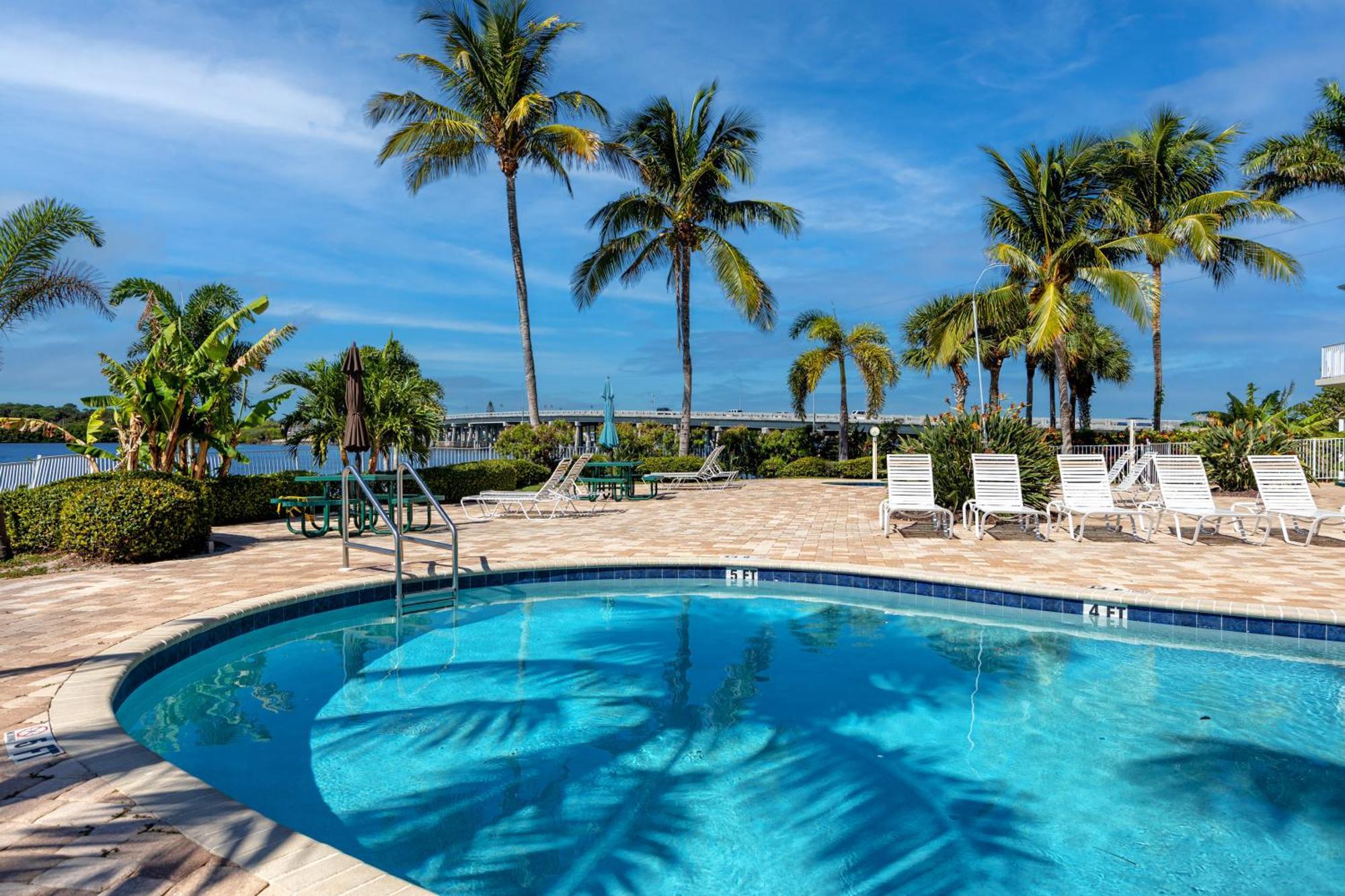 Elegant Waterfront Place For Two/Boca Ciega Resort St. Petersburg Luaran gambar